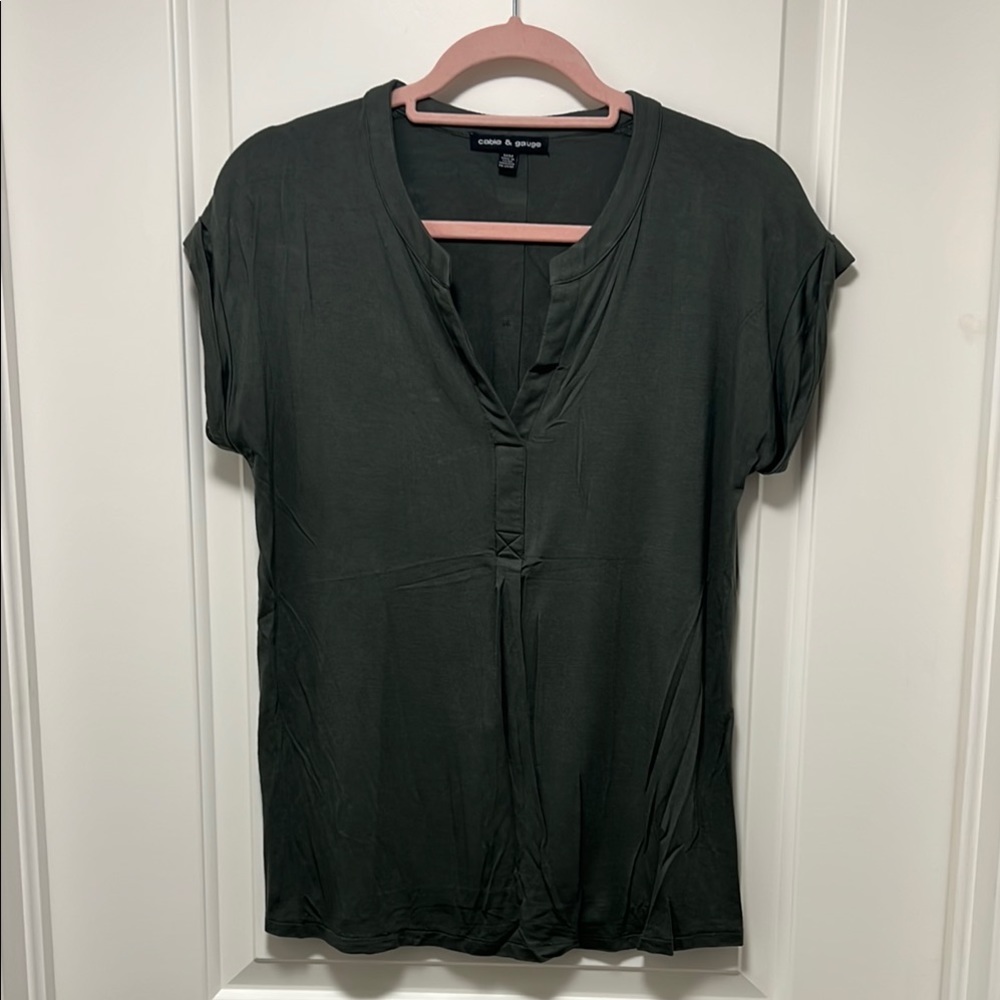 Cable & Gauge Fitted Green Short Sleeve Top